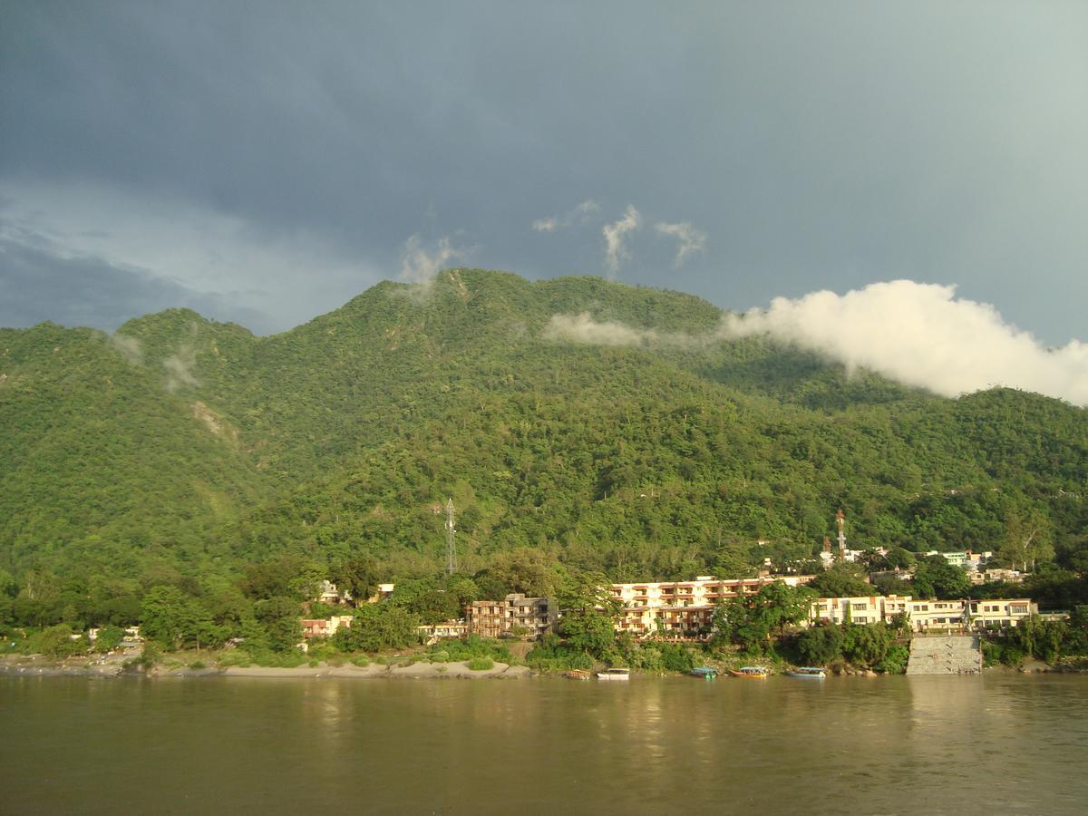 Sanidhya Inn Rishīkesh Exterior foto